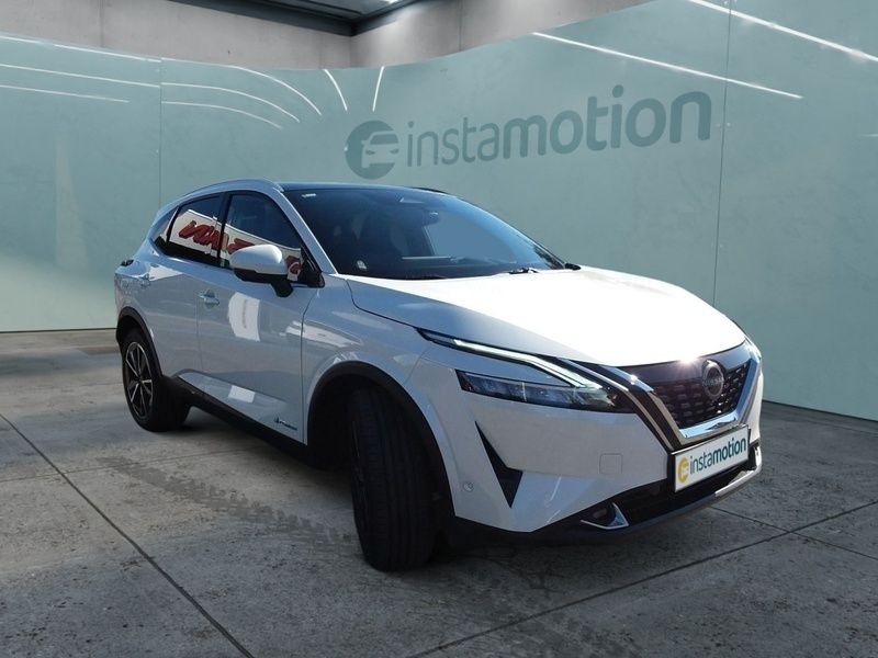 Weiß Gebraucht 2022 Nissan Qashqai Tekna SUV | 30.380 € (Fairer Preis) - Bild 1/4