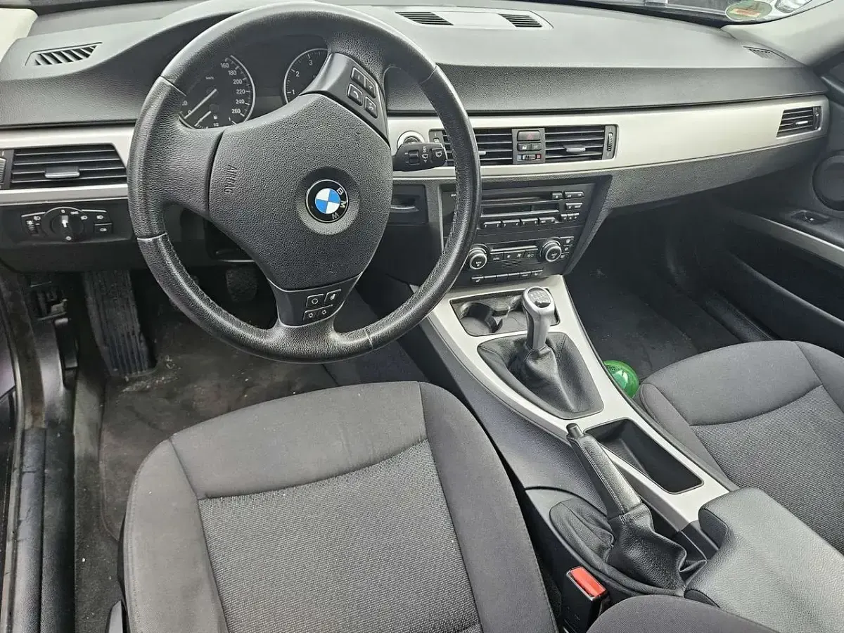 Usata BMW 318 143 CV (105 kW) 2008 Berlina