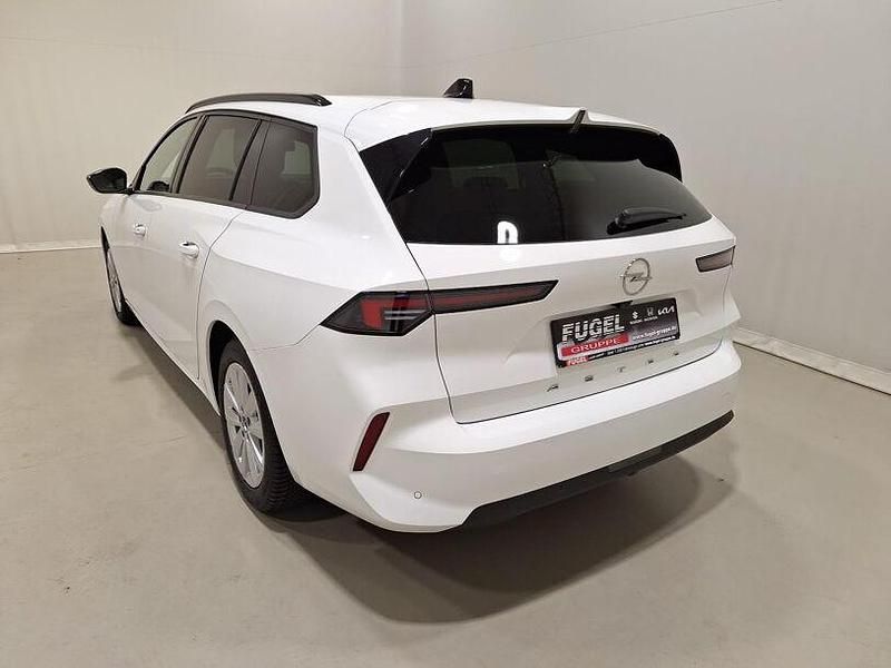 Gebraucht Opel Astra Edition 110 PS (80 kW) 2024 Lack weiss banquise Kombi