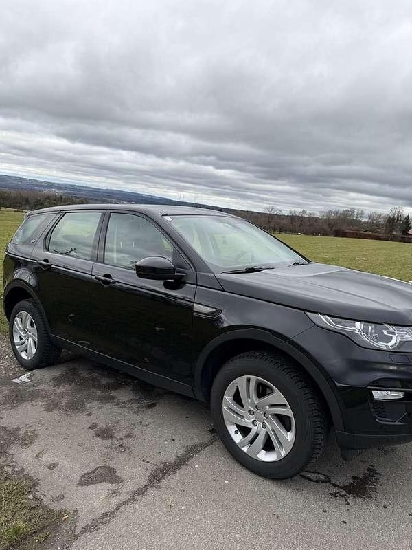 Gebraucht Land Rover Discovery 4 S 179 PS (131 kW) 2016 Schwarz SUV