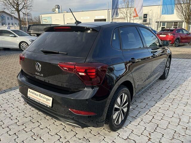 Gebraucht VW Polo Move 80 PS (58 kW) 2024 Deep black perleffekt Limousine