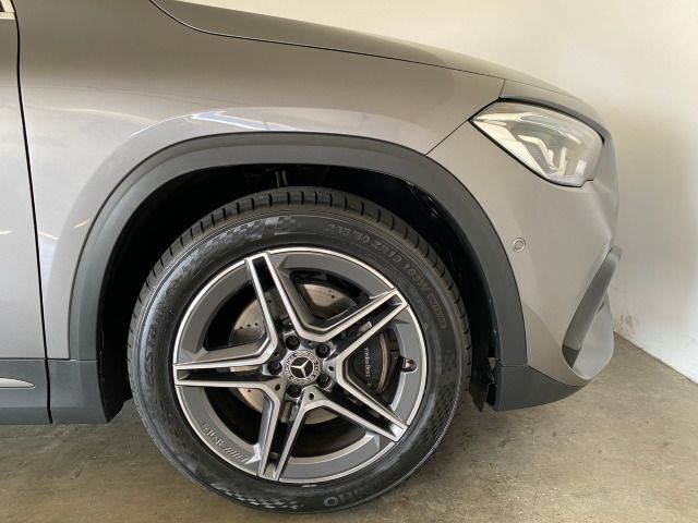 Gebraucht Mercedes GLA220 AMG 190 PS (139 kW) 2020 Mountaingrey metallic (metallic) SUV