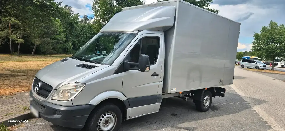 Gebraucht Mercedes Sprinter 129 PS (94 kW) 2009 Silber