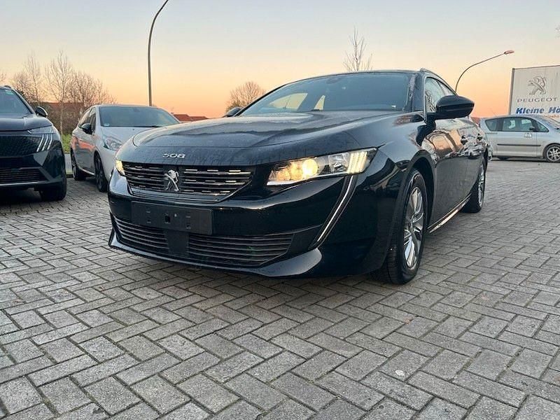 Gebraucht Peugeot 508 SW Active 131 PS (96 kW) 2020 Schwarz Kombi