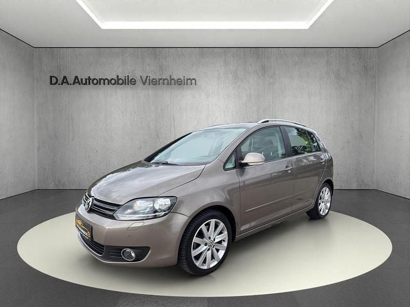 Braun Gebraucht 2010 VW Golf Plus Highline Van / Kleinbus | 8.990 € (Etwas zu teuer) - Bild 1/4