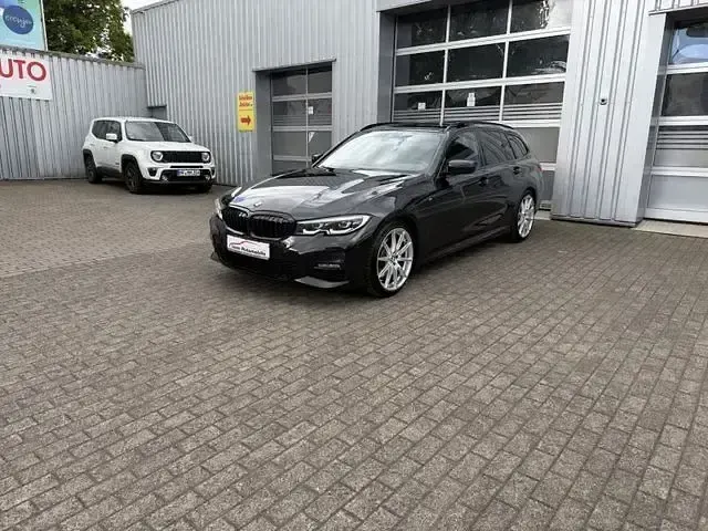 Gebraucht BMW 320 Shadowline 190 PS (139 kW) 2021 Schwarz Limousine