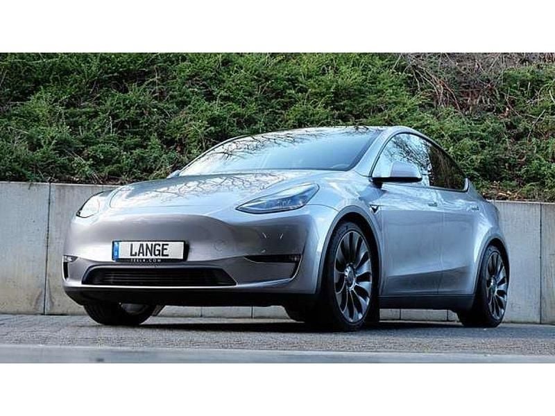 Gebraucht Tesla Model Y Performance 392 kW (534 PS) 2024 Quicksilber metallic (metallic) SUV