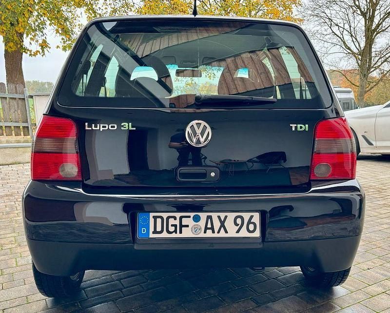 Gebraucht VW Lupo 61 PS (44 kW) 2001 Schwarz Kleinwagen