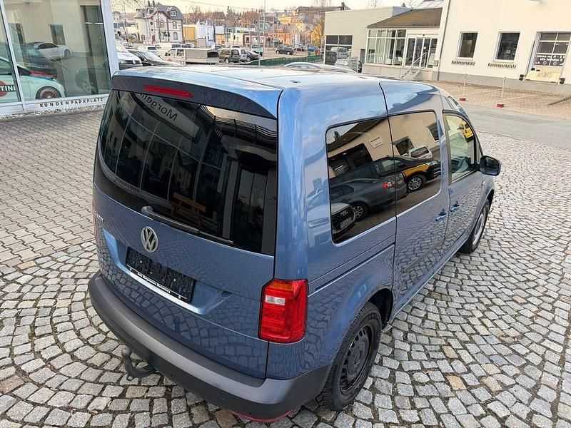 Gebraucht VW Caddy Trendline 75 PS (55 kW) 2018 Blau Van / Kleinbus