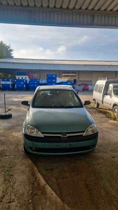 Blau Gebraucht 2002 Opel Corsa Kleinwagen | 250 € (Superpreis) - Bild 1/4