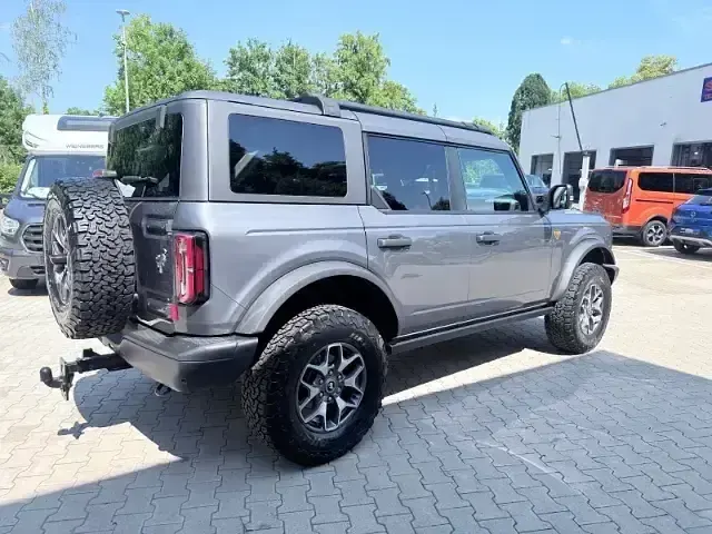 Gebraucht Ford Bronco 334 PS (245 kW) 2024 Grau SUV