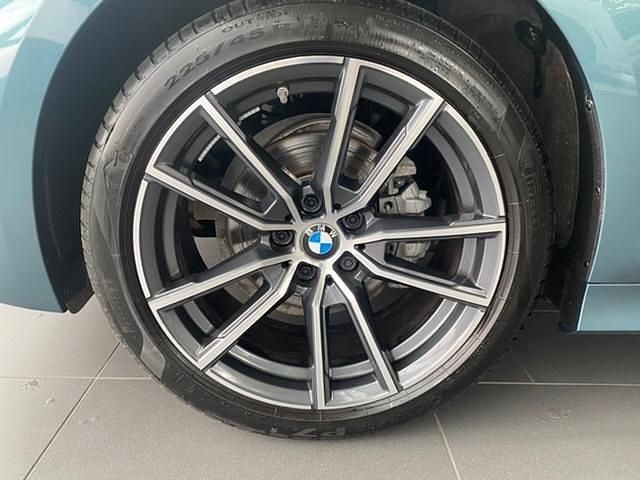 Gebraucht BMW 318 Advantage 156 PS (114 kW) 2021 Blau Kombi