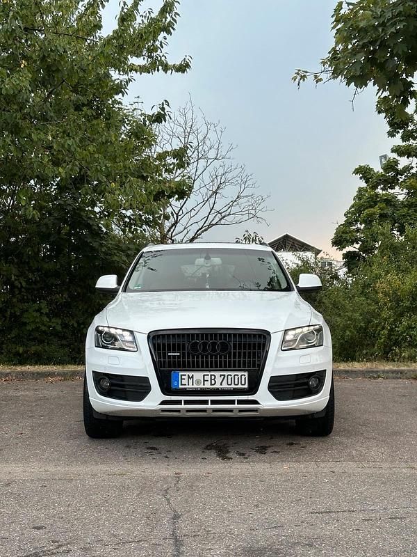 Weiß Gebraucht 2009 Audi Q5 SUV | 14.900 € (Etwas zu teuer) - Bild 1/4