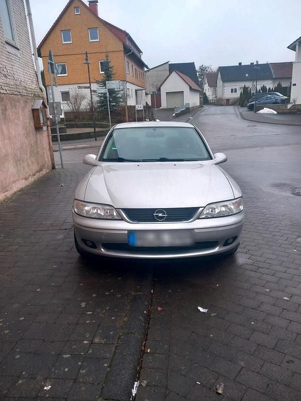 Gebraucht Opel Vectra 125 PS (91 kW) 1999 Limousine