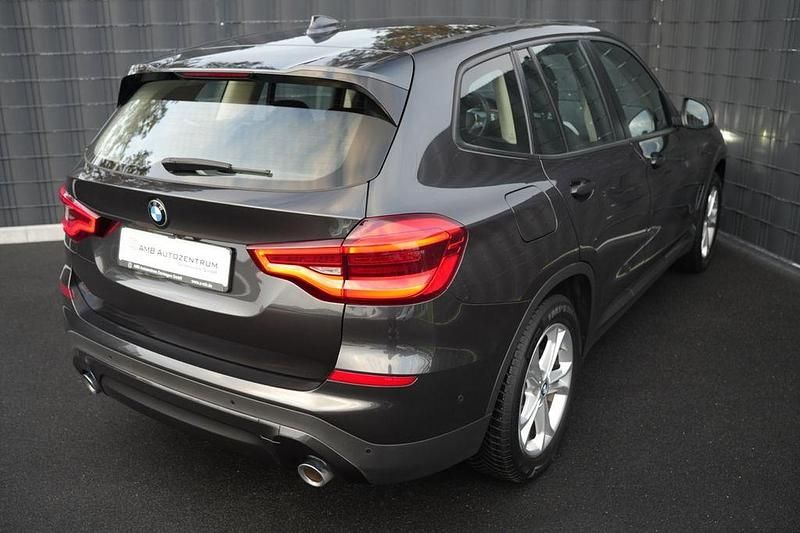 Gebraucht BMW X3 Advantage 184 PS (135 kW) 2020 Grau SUV