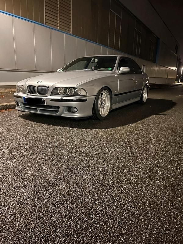 Gebraucht BMW 540 286 PS (210 kW) 1997 Silber Limousine