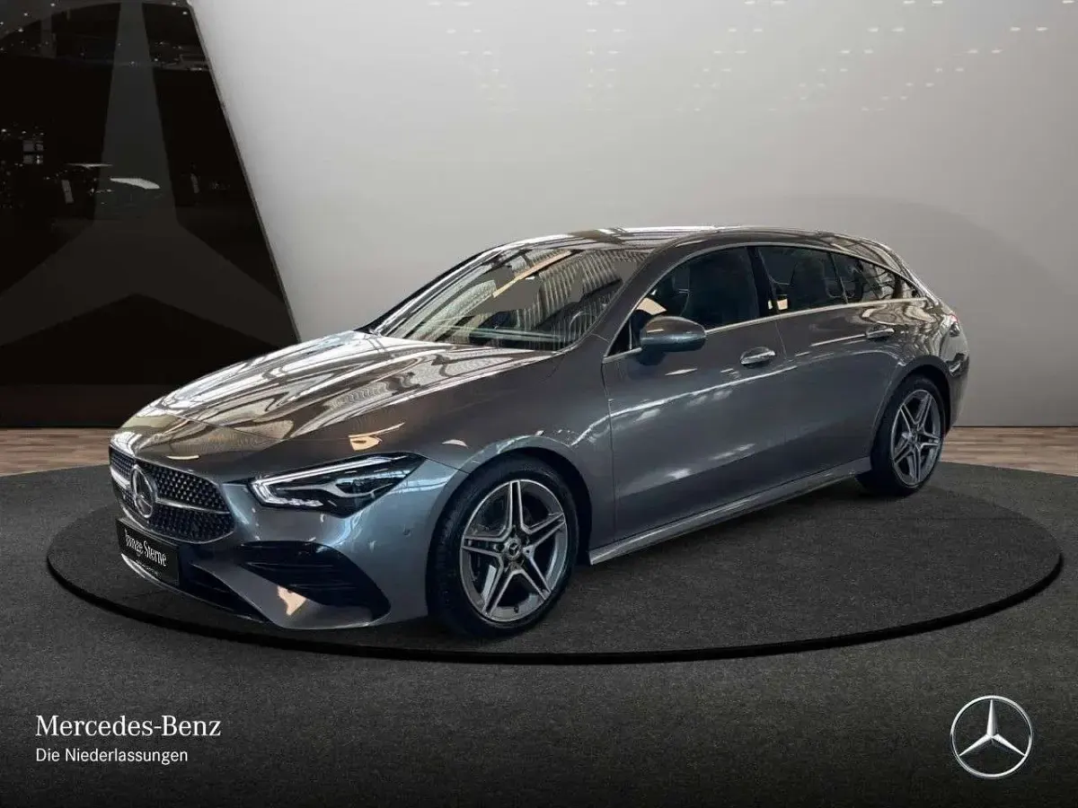 Gebraucht Mercedes CLA200 AMG 150 PS (110 kW) 2025 Mountain grau Kombi