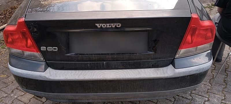 Gebraucht Volvo S60 250 PS (183 kW) 2003 Schwarz Limousine