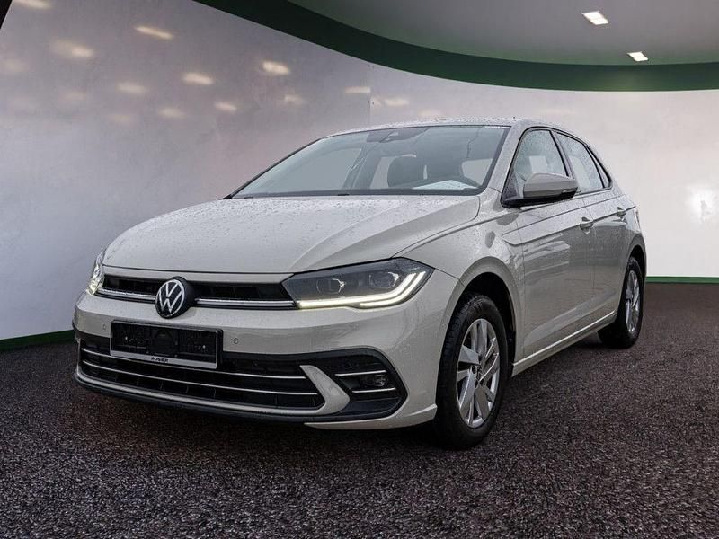 Gebraucht VW Polo Style 95 PS (69 kW) 2023 Grau Kleinwagen