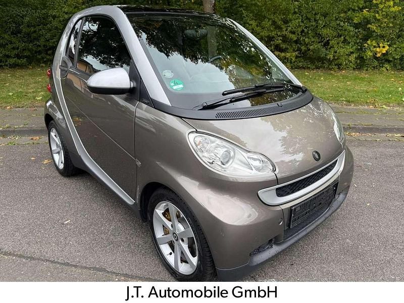 Tridionsicherheitszelle silbe Gebraucht 2009 Smart ForTwo Coupé Coupé | 4.499 € (Fairer Preis) - Bild 1/4
