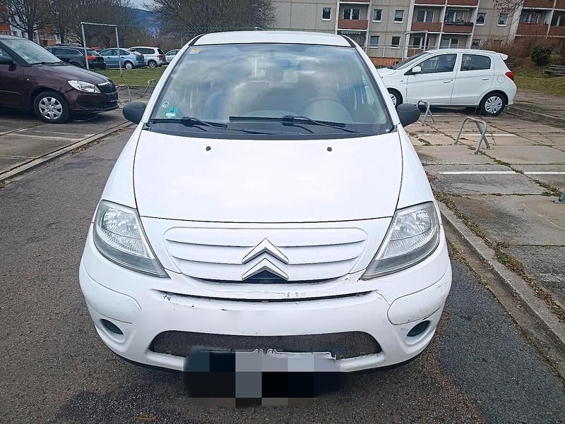 Gebraucht Citroën C3 60 PS (44 kW) 2009 Weiß Kleinwagen