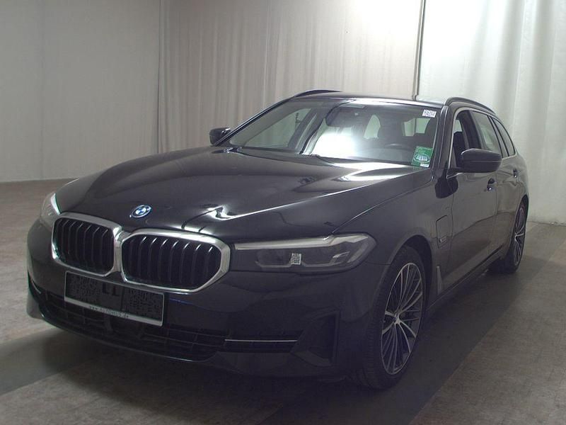 Gebraucht BMW 530e 292 PS (214 kW) 2022 Schwarz ii Kombi