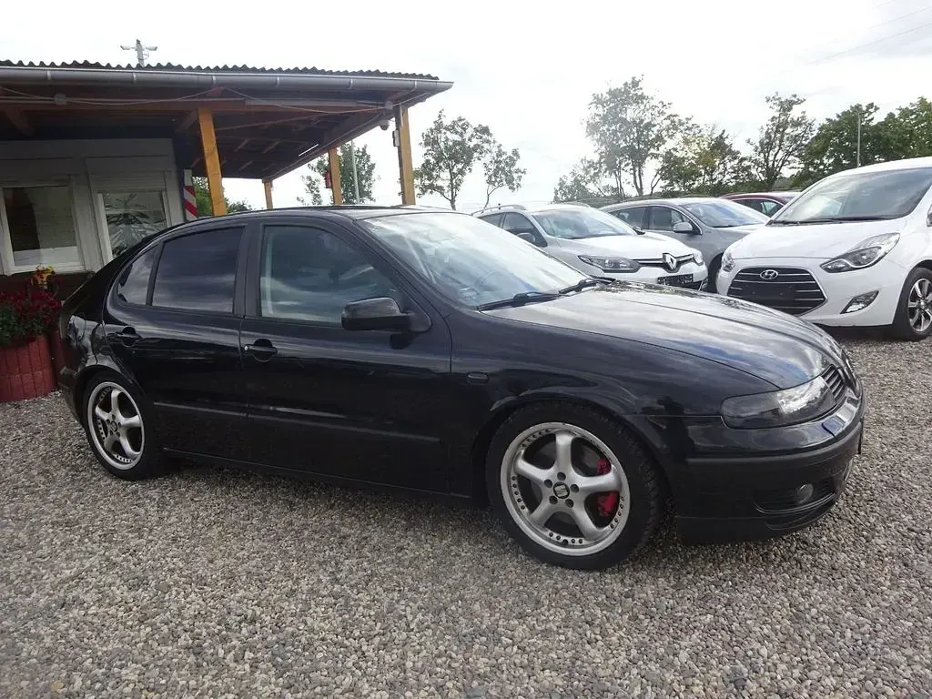 Gebraucht Seat Leon Sport 125 PS (91 kW) 2000 Schwarz Kleinwagen