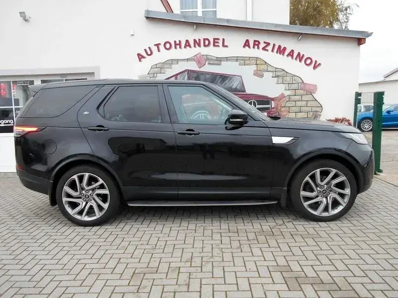 Gebraucht Land Rover Discovery 5 S 241 PS (177 kW) 2017 Schwarz SUV