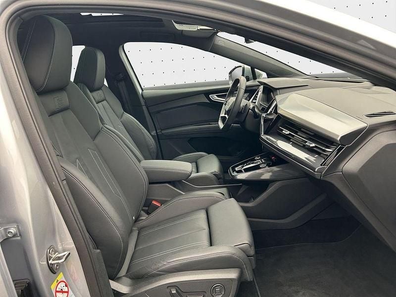 Gebraucht Audi Q4 e-tron S-Line 210 kW (286 PS) 2025 Silber SUV