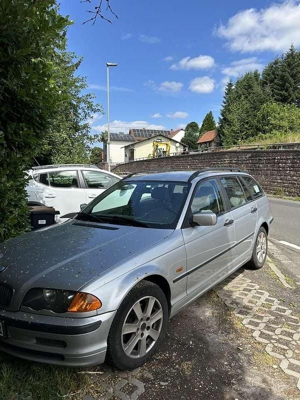 Gebraucht 2001 BMW 320 Kombi | 2.500 € (Fairer Preis) - Bild 1/4