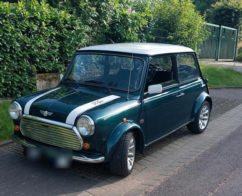 Usata Mini Cooper 61 CV (44 kW) 1991 Verde Utilitaria