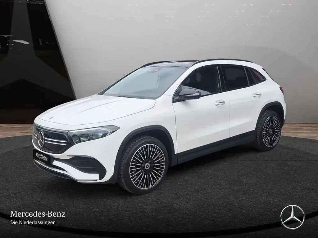 Gebraucht Mercedes EQA350 AMG 214 kW (292 PS) 2023 Polarweiß SUV