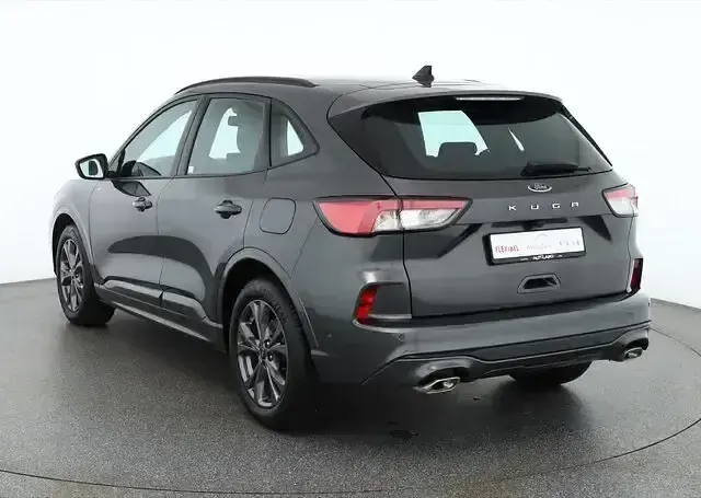 Gebraucht Ford Kuga ST-Line 150 PS (110 kW) 2024 Grau SUV
