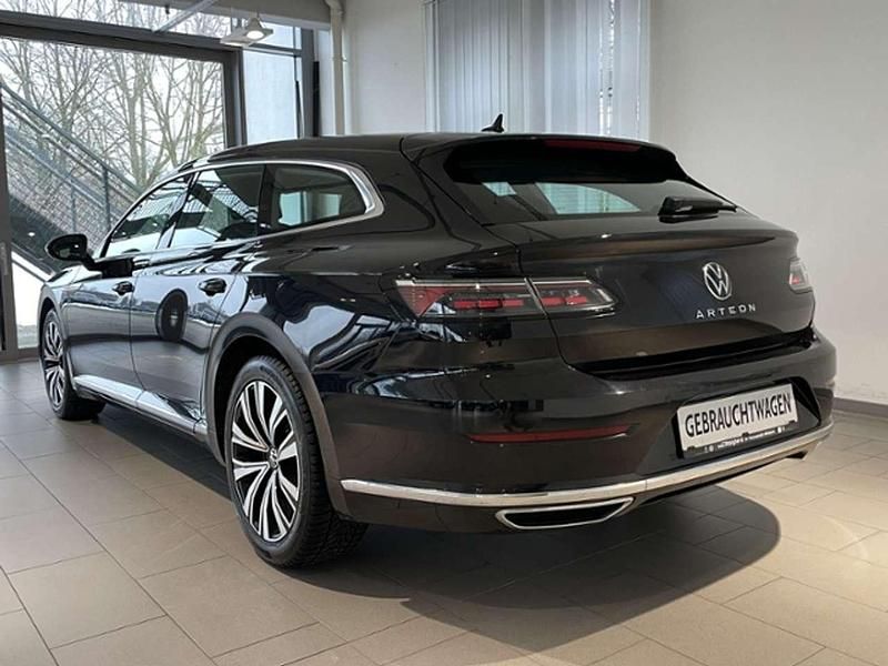 Gebraucht VW Arteon Elegance 200 PS (147 kW) 2023 Deep black perleffekt Kombi