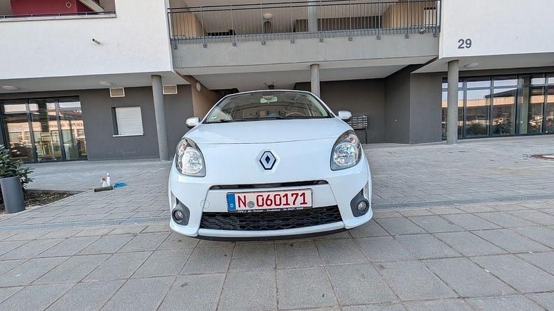 Gebraucht Renault Twingo GT 101 PS (74 kW) 2010 Weiß Kleinwagen