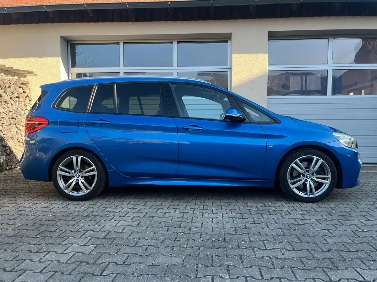 Gebraucht BMW 220 Gran Tourer M Sport 190 PS (139 kW) 2016 Blau Van / Kleinbus