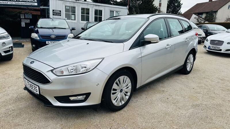 Silber Gebraucht 2015 Ford Focus Kombi | 5.300 € (Fairer Preis) - Bild 1/4
