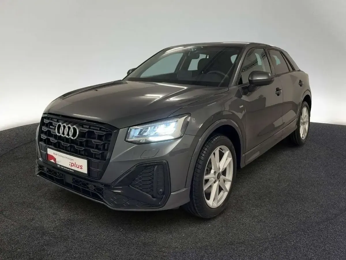 Gebraucht Audi Q2 S-Line 190 PS (139 kW) 2025 Daytonagrau perleffekt SUV