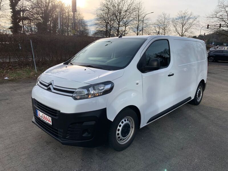 Weiß Gebraucht 2021 Citroën Jumpy Van / Kleinbus | 13.999 € (Superpreis) - Bild 1/4