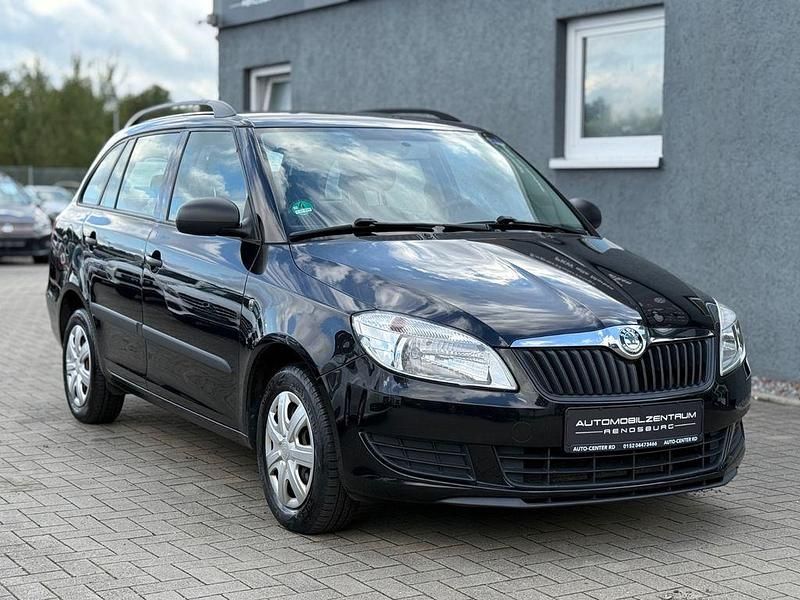 Gebraucht Skoda Fabia Special 69 PS (50 kW) 2010 Schwarz Kombi