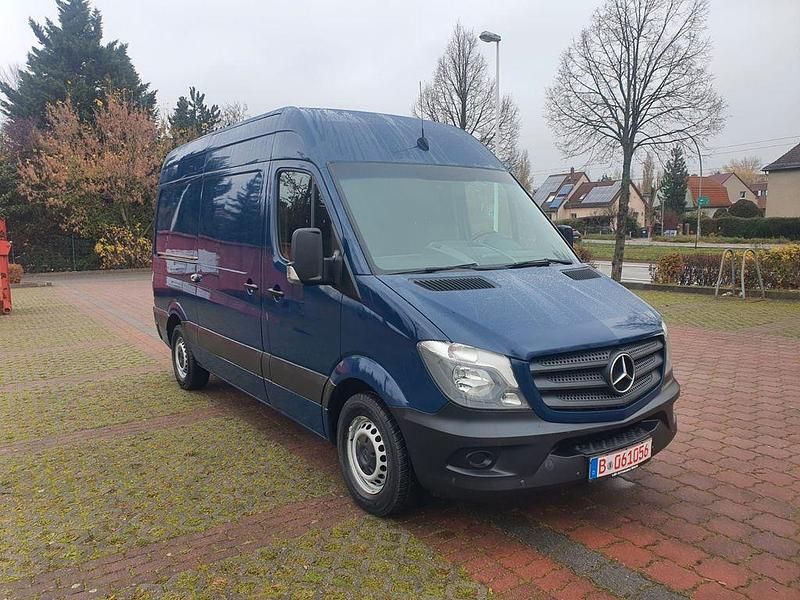 Gebraucht Mercedes Sprinter 143 PS (105 kW) 2017 Blau Van