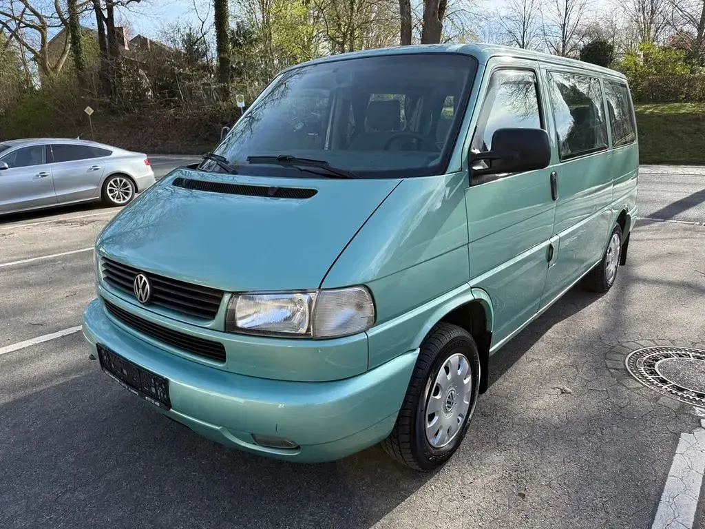 Brugt VW Caravelle 116 HK (85 kW) 1997 Grøn Van