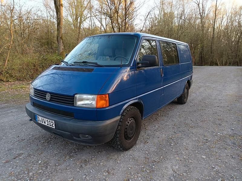 Blau Gebraucht 1997 VW T4 Van | 13.800 € (Etwas zu teuer) - Bild 1/4