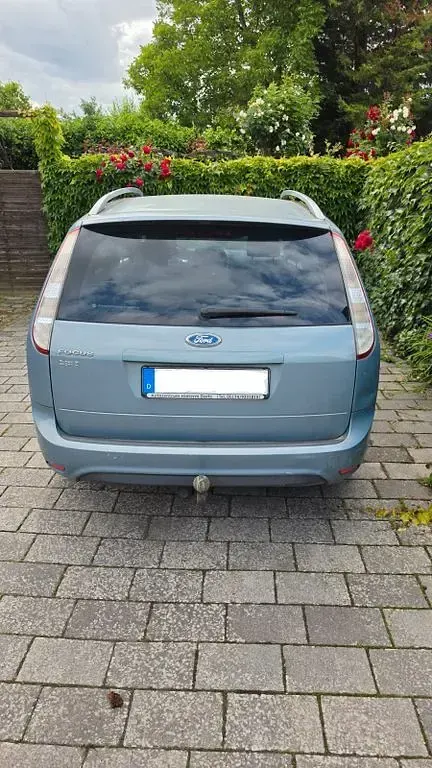 Gebraucht Ford Focus 125 PS (91 kW) 2009 Blau Limousine