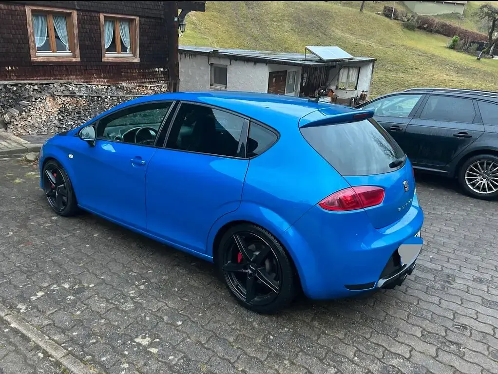 Gebraucht Seat Leon CUPRA 320 PS (235 kW) 2012 Blau Limousine
