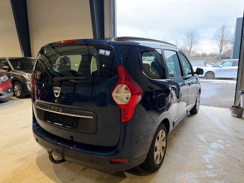 Gebraucht Dacia Lodgy Lauréate 102 PS (75 kW) 2017 Blau Van / Kleinbus