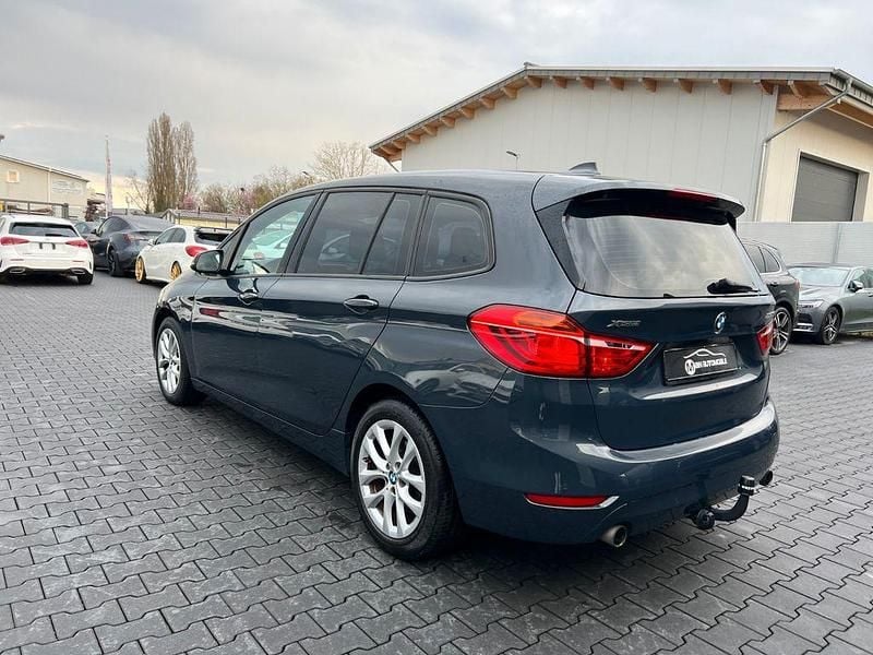 Gebraucht BMW 220 Advantage 190 PS (139 kW) 2016 Grau Kombi