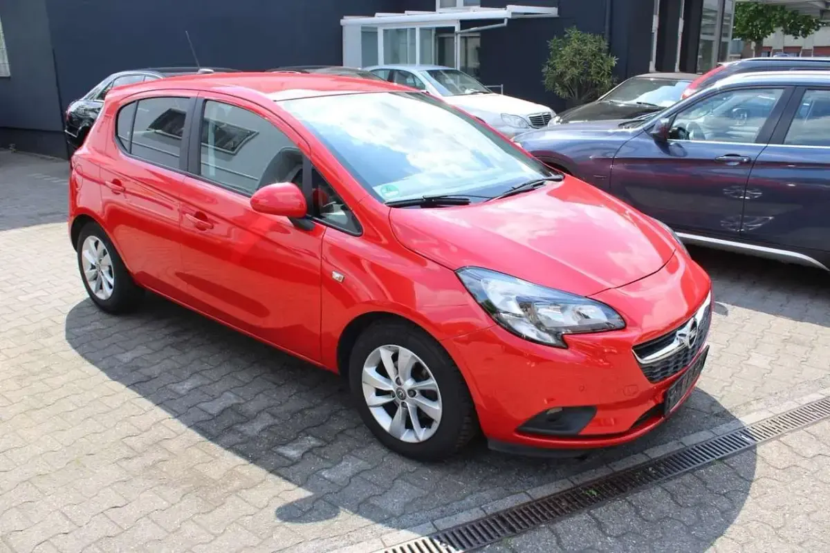 Gebraucht Opel Corsa 90 PS (66 kW) 2018 Pull me over red Kleinwagen