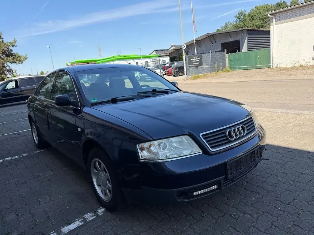 Gebraucht Audi A6 Sport 165 PS (121 kW) 1997 Blau Limousine