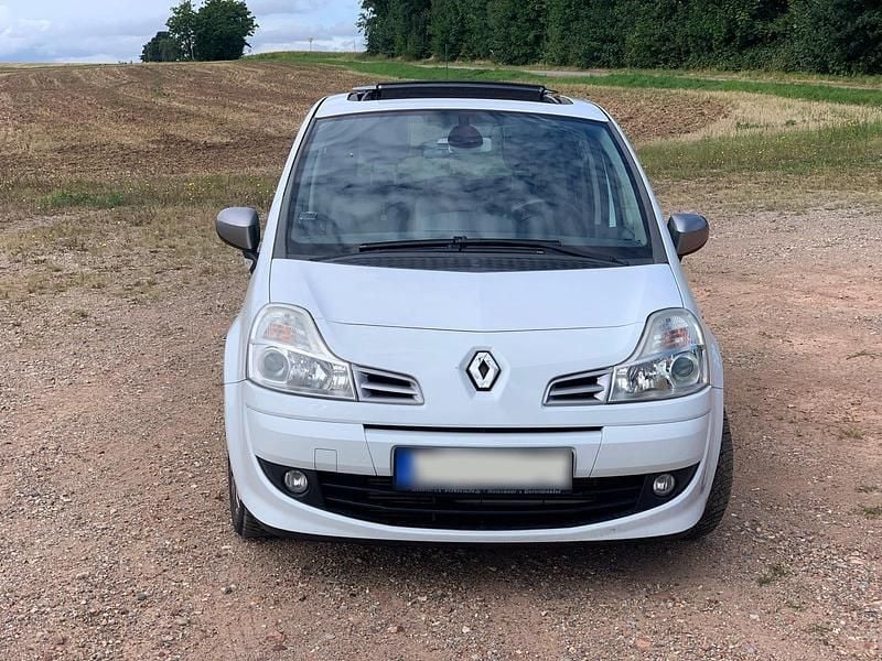 Gebraucht Renault Grand Modus 102 PS (75 kW) 2012 Weiß Van / Kleinbus